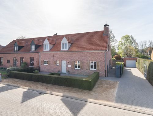                                         Maison unifamiliale à vendre à Lichtaart, € 649.000
