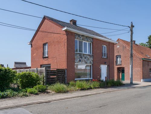                                         Maison à vendre à Loenhout, € 387.000
