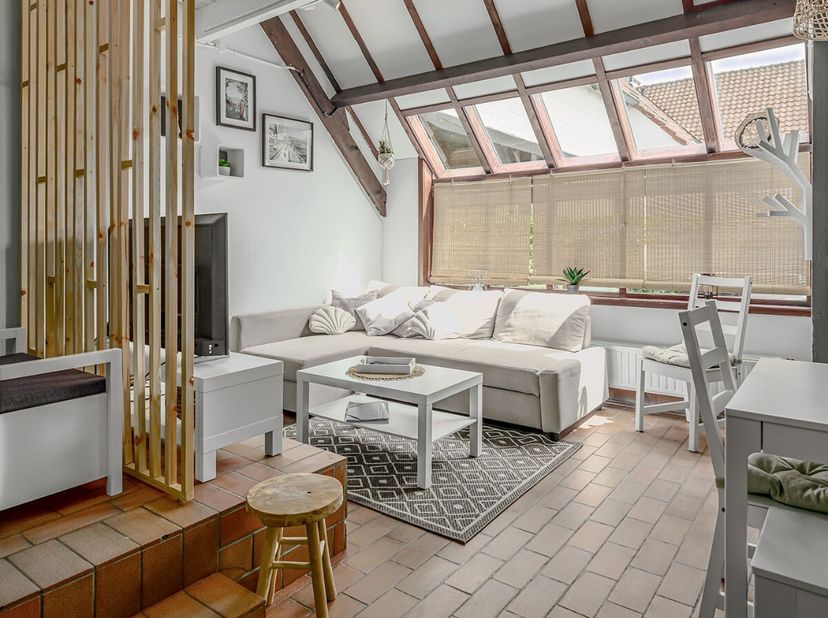 Maison de vacances chaleureusement aménagée avec 2 chambres, située dans le domaine de vacances Ysermonde, entre Nieuwpoort-Bad et le centre-ville de