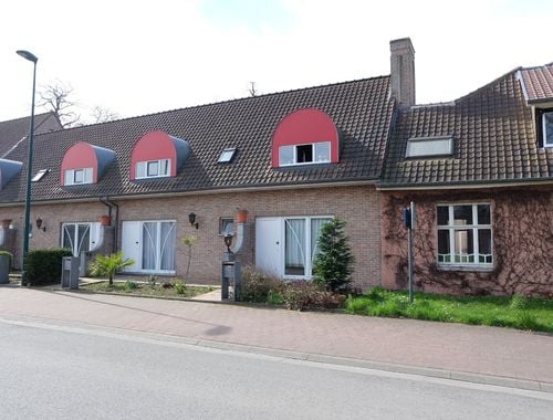                                         Woning te huur in Poeke, € 700
