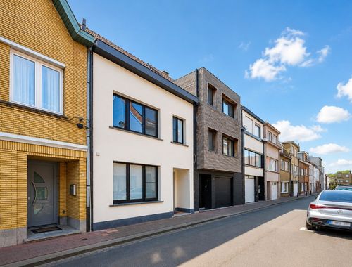                                         Woning te koop in Heist-aan-Zee, € 795.000
