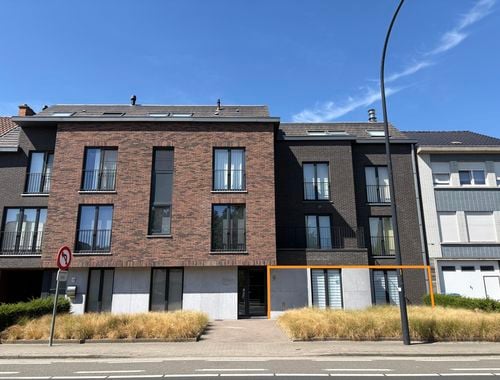                                         Appartement te huur in Ronse, € 865
