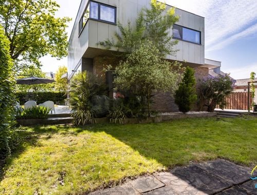                                         Woning te koop in De Pinte, € 735.000
