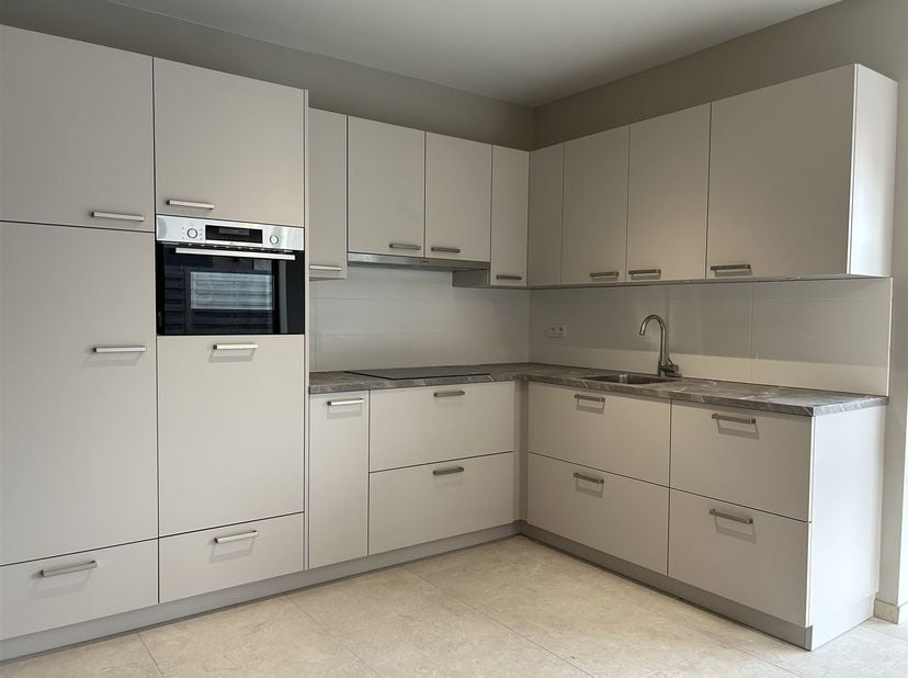 Appartement à louer
                    à 3930 Hamont