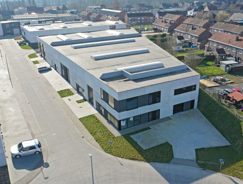                                         Bâtiment d’entreprise à vendre à Ooigem, € 697.000
