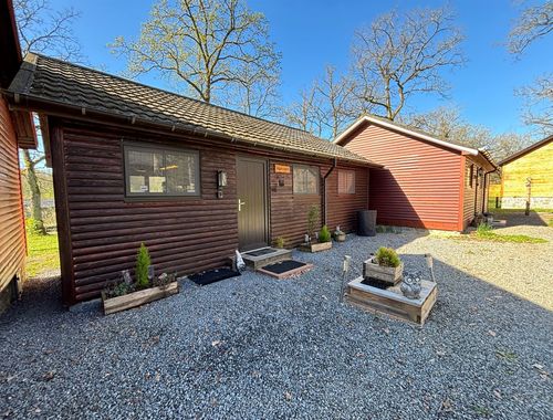                                        Chalet à vendre à Heure, € 160.000
