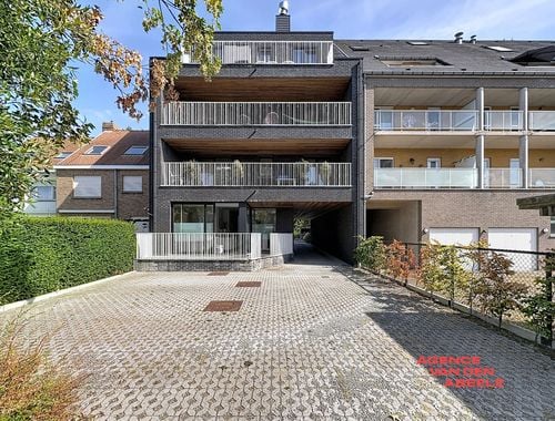                                         Appartement à louer à Sint-Kruis, € 1.390
