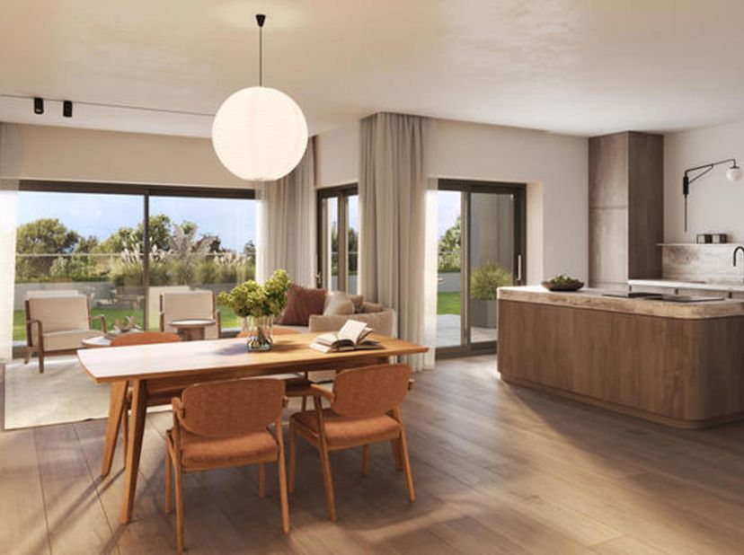Les hauts de la gare", ideaal gelegen in de buurt van het station en het stadscentrum van Marche-en-Famenne, is een klein appartementencomplex dat bes