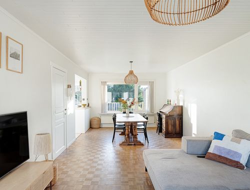                                         Bel-étage à vendre à Lissewege, € 449.000

