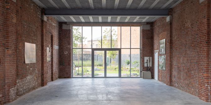 Bien professionnel à vendre à Walle 111, 8500 Kortrijk