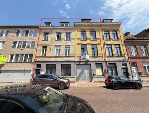                                         Gemengd gebruik te koop in Merksem, € 774.000
