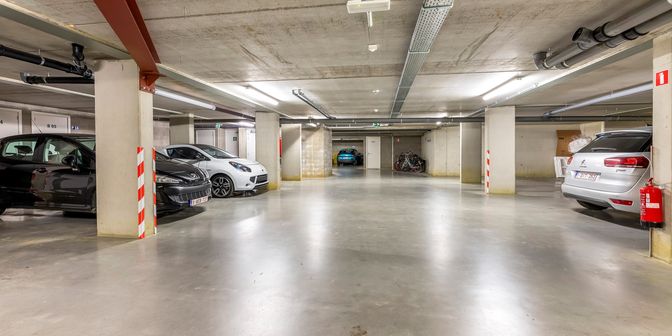 Garage te koop in Staatsbaan 145-147, 3460 Bekkevoort