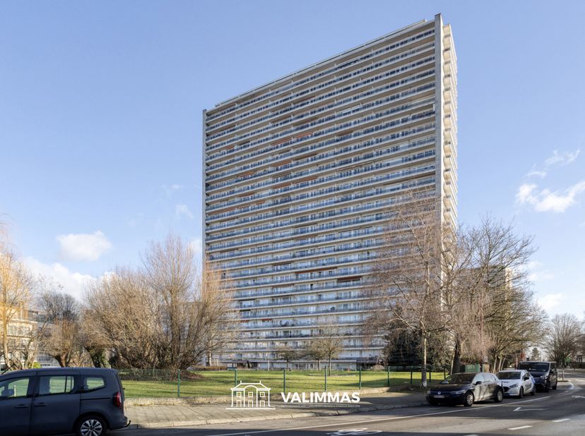 Appartement te koop in Dikke-Beuklaan 32 bus 135,
                    1090 Jette