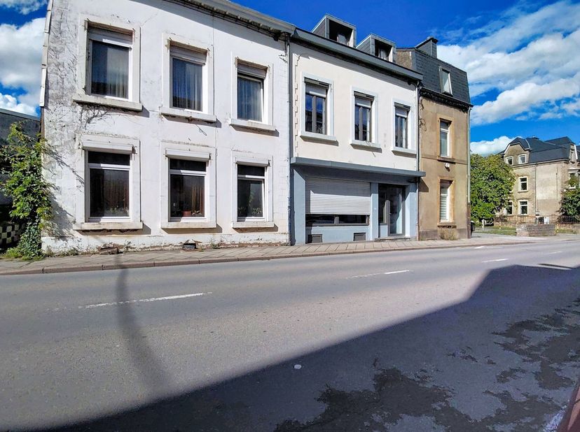 Bedrijfsvastgoed te huur in Rue Godefroid Kurth 12,
                    6700 Arlon