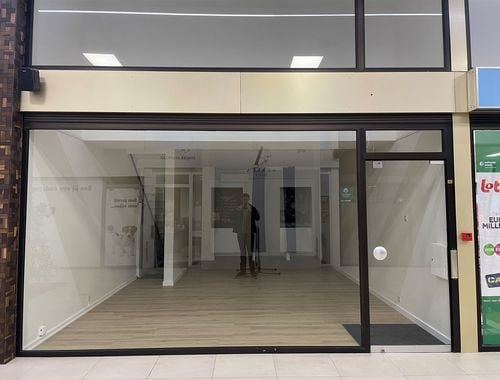                                         Handelspand te koop in Genk, € 67.000
