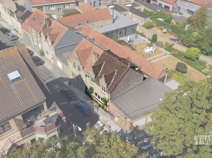 Huis te koop in Invaliedenplein 11,
                    8600 Diksmuide
