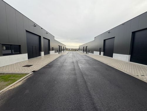                                         Bâtiment d’entreprise à vendre à Tielt, € 272.490
