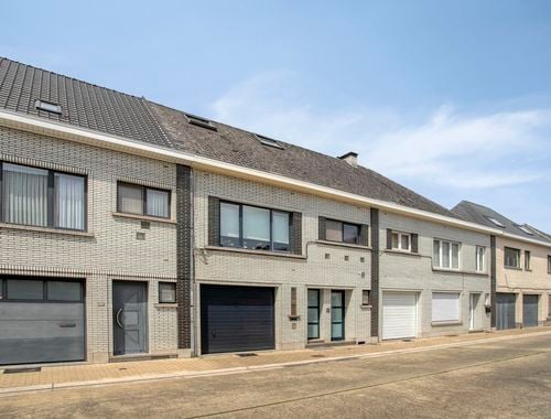                                         Woning te koop in Nederbrakel, € 335.000
