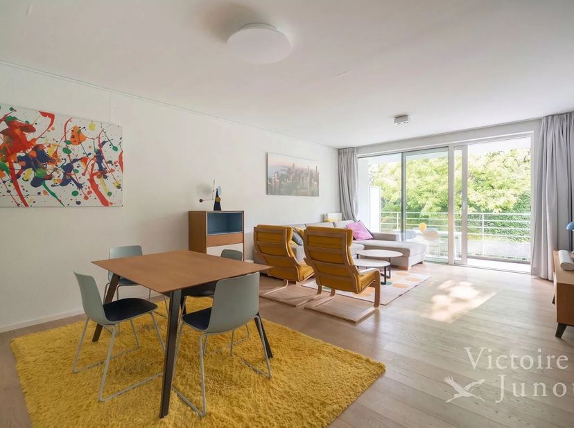 Appartement te huur in  4,
                    1170 Watermaal-Bosvoorde