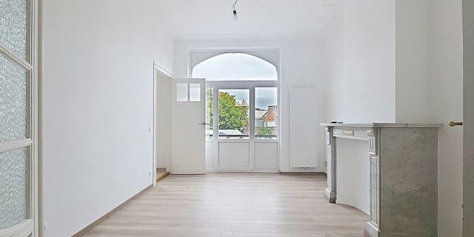 Appartement à louer à Rue De Broyer 12, 1180 Uccle
