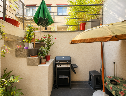                                         Triplex te koop in Sint-Jans-Molenbeek, € 299.000
