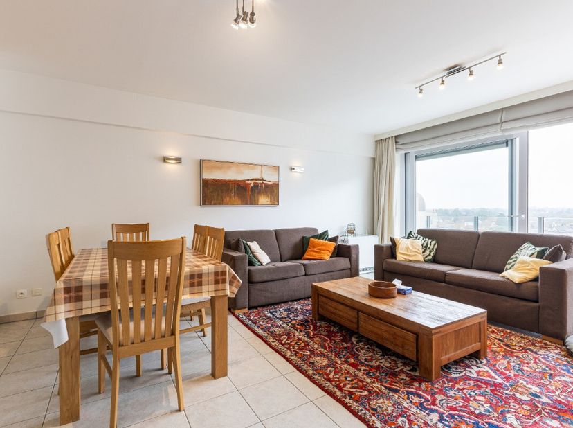 Gemeubeld appartement met 2 slaapkamers te huur in De PanneBent u op zoek naar een instapklaar en gemeubeld appartement op een toplocatie voor tweede
