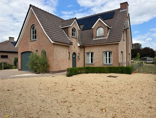                                         Villa te koop in Hundelgem, € 595.000
