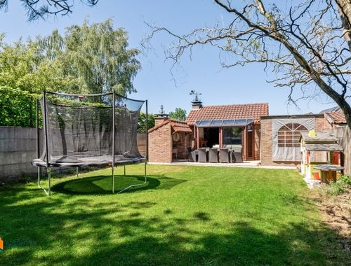                                         Eengezinswoning te koop in Begijnendijk, € 335.000
