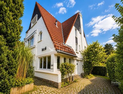                                         Woning te huur in Sint-Pieters-Woluwe, € 3.450
