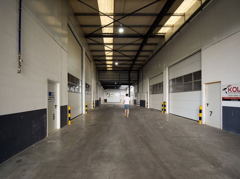 À louer : espace de stockage ou atelier rénové – Beringen<br />
<br />
 Nijverheidspark 3, Beringen (Belgique)<br />
 Disponible immédiatement – prêt