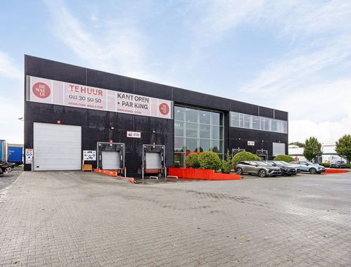                                         Bureaux à louer à Zolder, € 3.000
