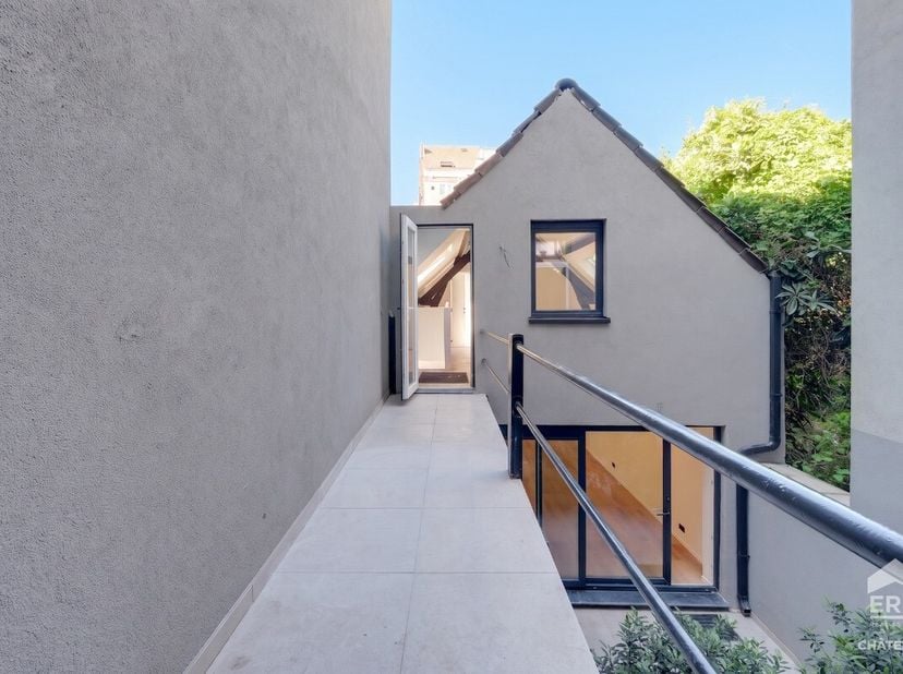 Maison à louer à Rue de Bosnie 109,
                    1060 Saint-Gilles
