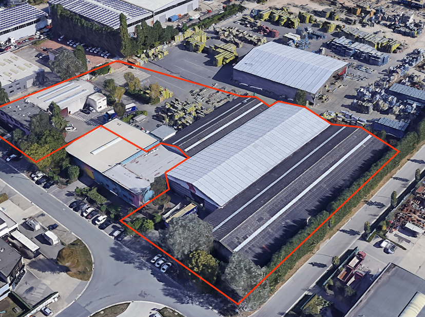 <br />
Op een toplocatie in de Aven Ackers te Verrebroek bevindt zich deze veelzijdige industriële site, ideaal voor bedrijven actief in of rond de Wa