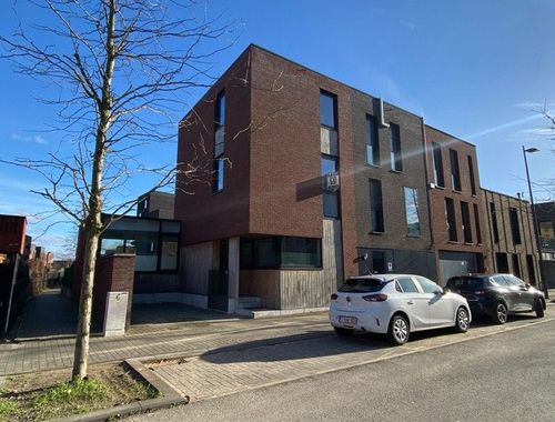                                         Maison unifamiliale à louer à Hasselt, € 1.400
