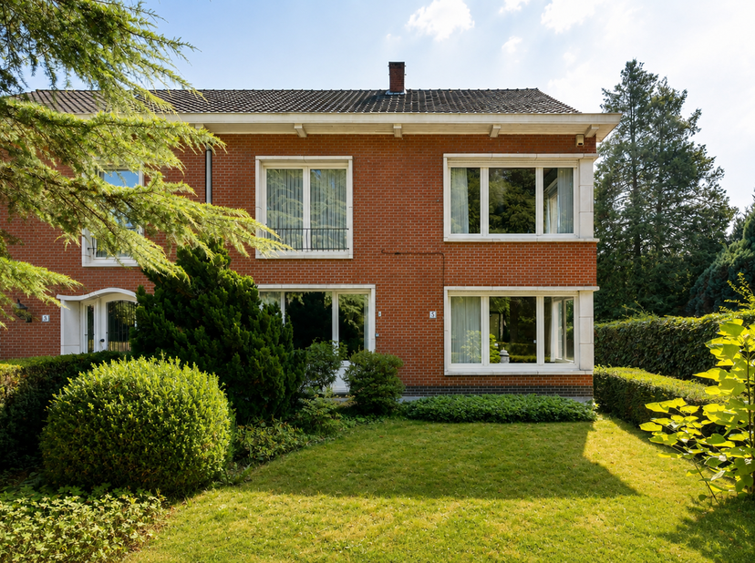 Huis te koop in ,
                    2920 Kalmthout