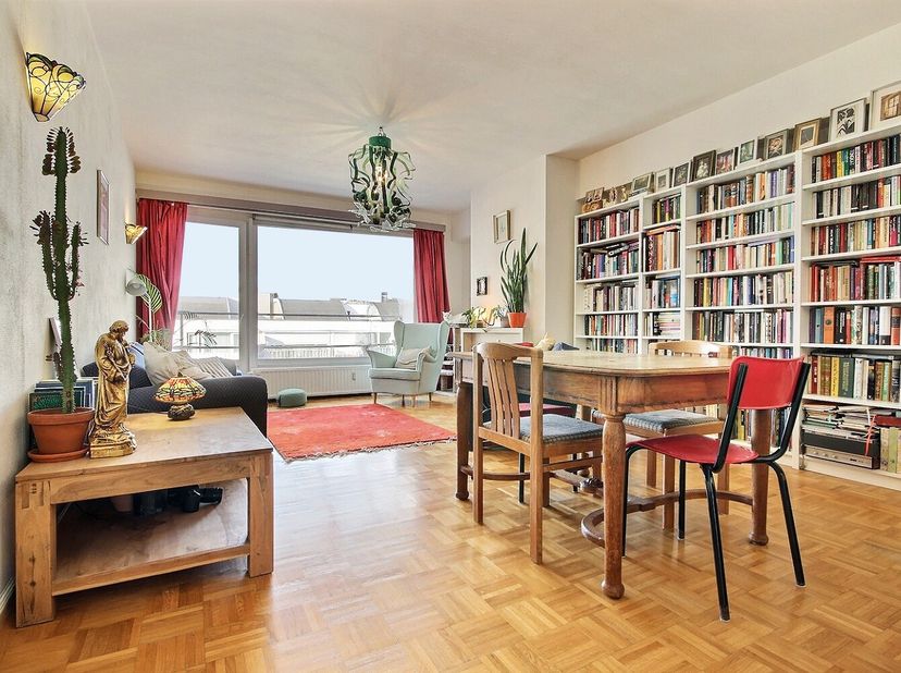 Appartement te koop
                    in 1080 Sint-Jans-Molenbeek