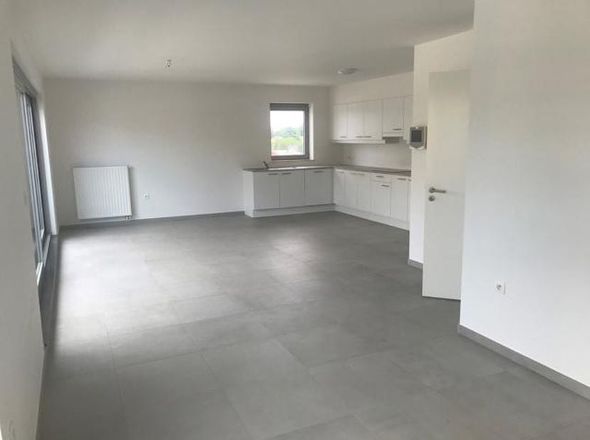 Zeer mooi duplex appartement met 3 slaapkamer in residentieel project "De Schalk", uitzonderlijk gunstig gelegen nabij kruising A12 Brussel-Antwerpen