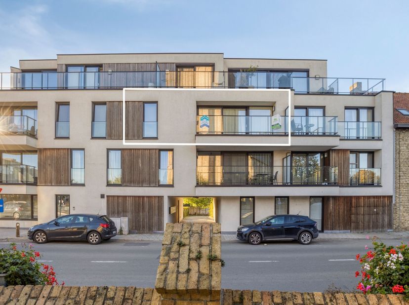 Appartement te koop in Vladslostraat 1a bus 0023,
                    8600 Diksmuide