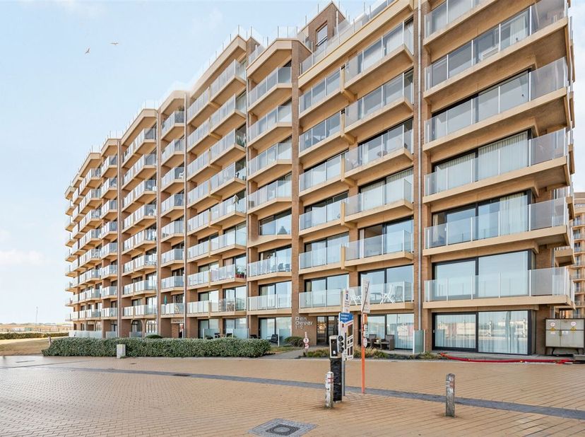 Instapklare studio aan de havengeul  50 m van het strand. <br />
Topgelegen aan de havengeul van Nieuwpoort, op amper 50 meter van het strand, vinden