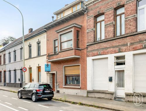                                         Woning te koop in Tournai, € 195.000
