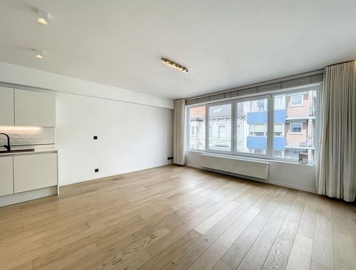                                         Appartement à louer à Ledeberg, € 890
