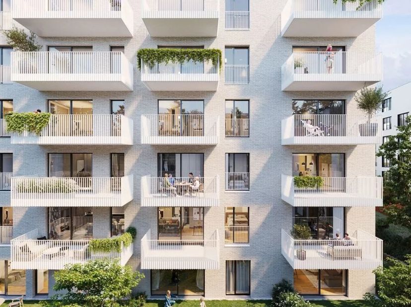Het gloednieuwe W project biedt u op de begane grond, een 2 slaapkamer appartement (PREMIUM afwerking), waarvan de leefruimte is uitgebreid met een su