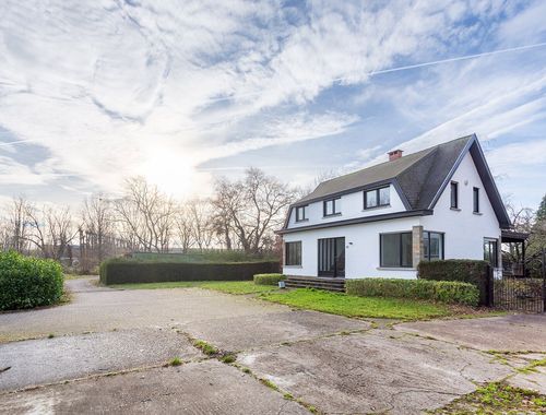                                         Woning te koop in Aartselaar, € 2.300.000

