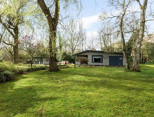                                         Maison unifamiliale à vendre à 's Gravenwezel, € 209.000
