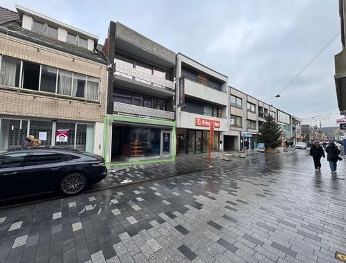                                         Handelszaak te huur in Lommel, € 1.100
