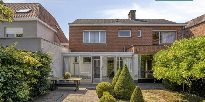 Huis te koop in Handelsstraat 18, 8800 Roeselare
