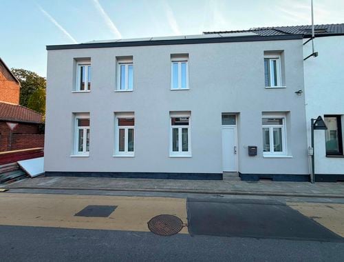                                         Eengezinswoning te huur in Wetteren, € 895
