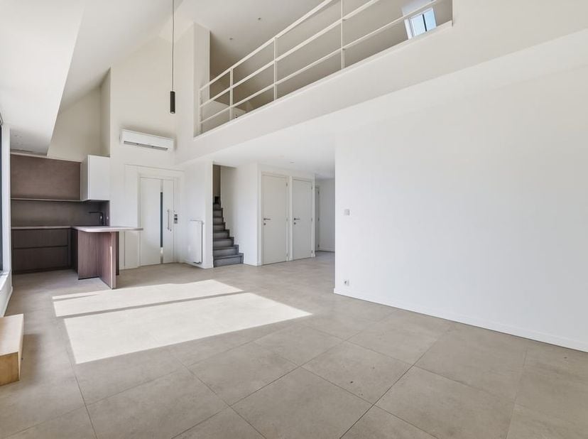 Appartement te huur in Grote Markt 26 bus 301,
                    3800 Sint-Truiden