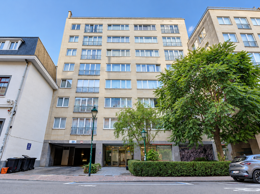 Appartement te huur in Rue St.Bernard 19,
                    1060 Sint-Gillis