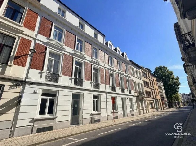 Huis te koop in RUE VANDENBROECK 4,
                    1050 Elsene